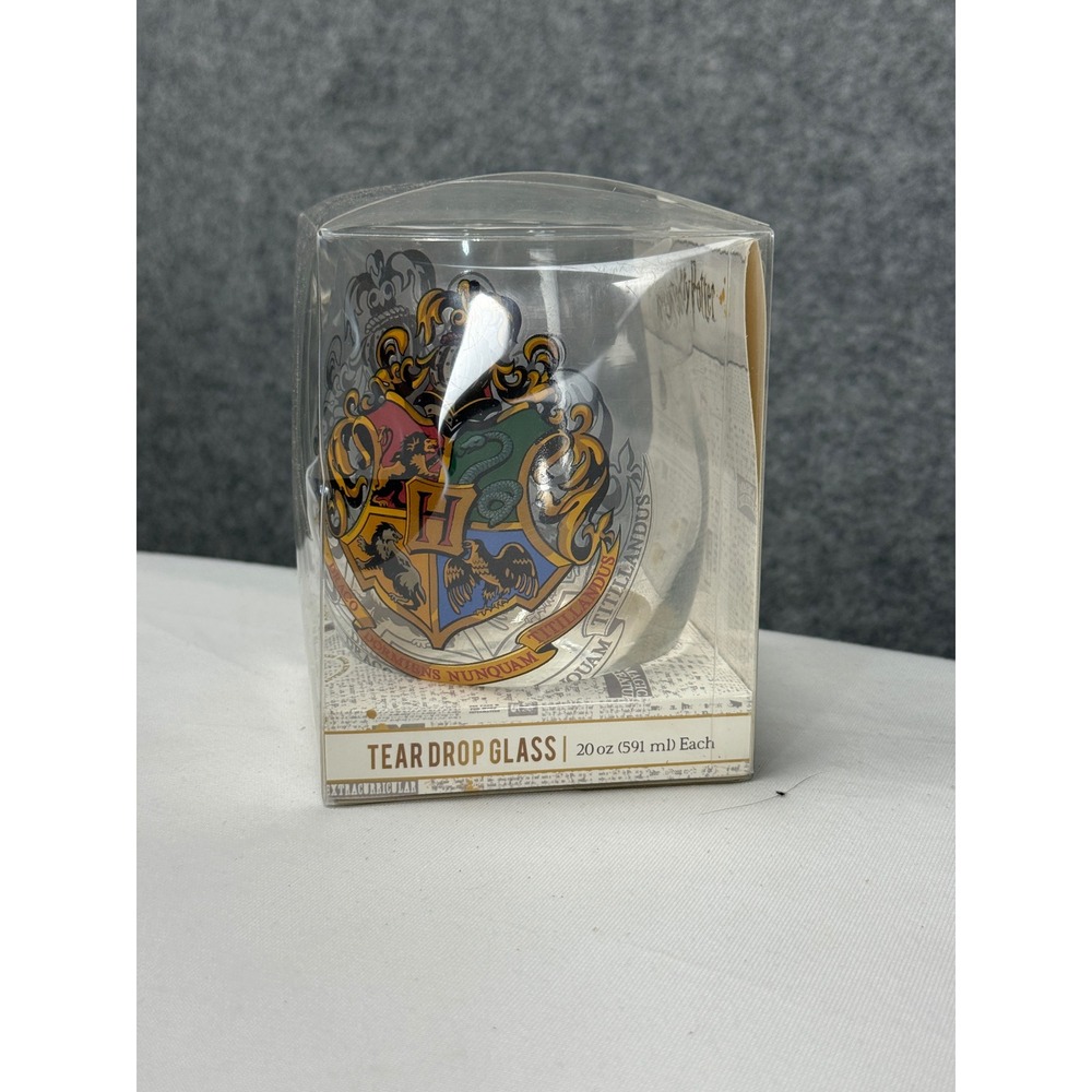 Harry Potter Hogwarts Crest Tear Drop Glass 20oz Silver Buffalo New in Box